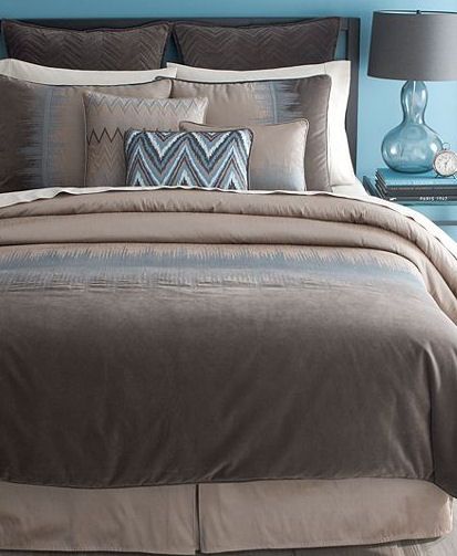 Bryan Keith Jackson 8 Piece Queen Comforter Set