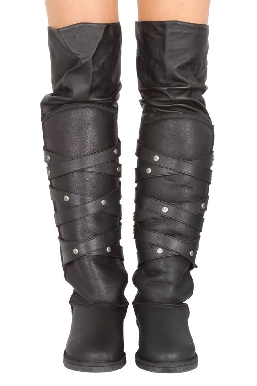 Koolaburra Black Leather Victoria Sz 8 Brand New w Tag Retail $465