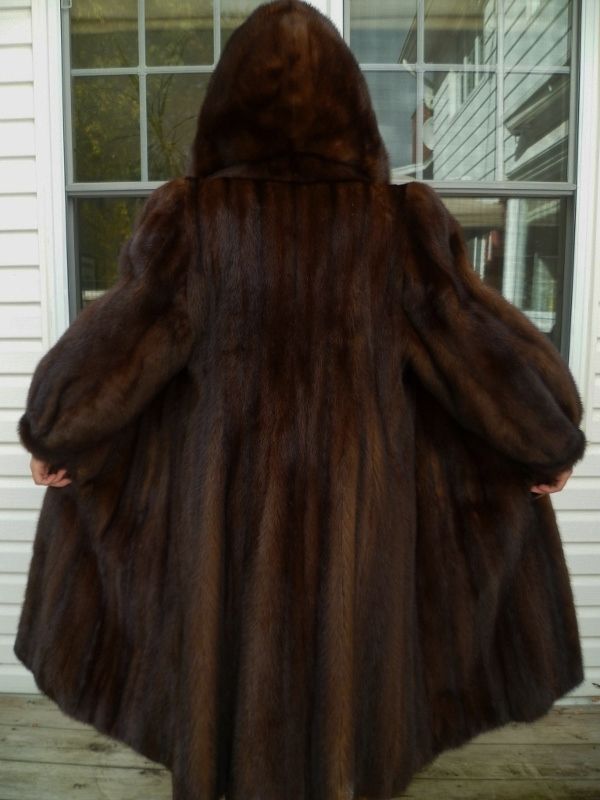 Women Authentic Natural Mink Fur Coat Sz 10 w Detachable Hood