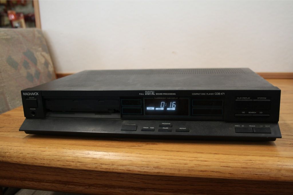 Magnavox Vintage CD Player CDB 471 with CDM 2 2 Philips TDA1541A Dacs