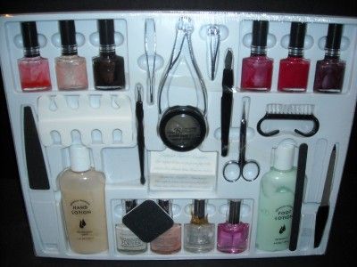 Markwins Manicure Pedicure Nail Polish Set