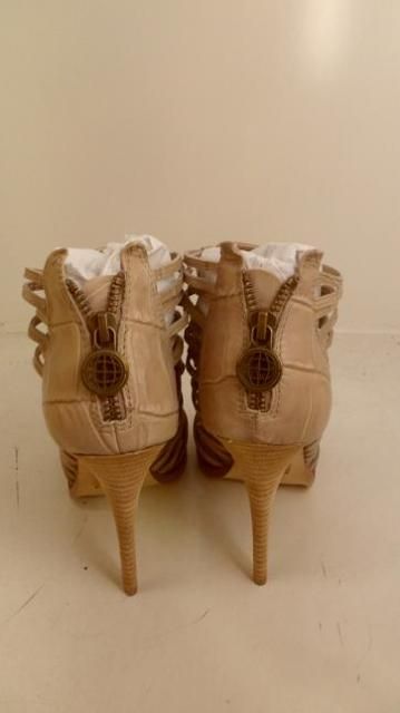 Maxstudio Womens Eliot Sandal 8 5 Taupe $190 Value