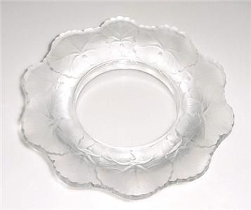 Beautiful Lalique Honfleur Geranium Leaf 5 3 4 Dish