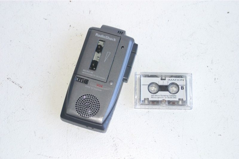 Radio Shack 14 1183 Microcassette Voice Tape Recorder