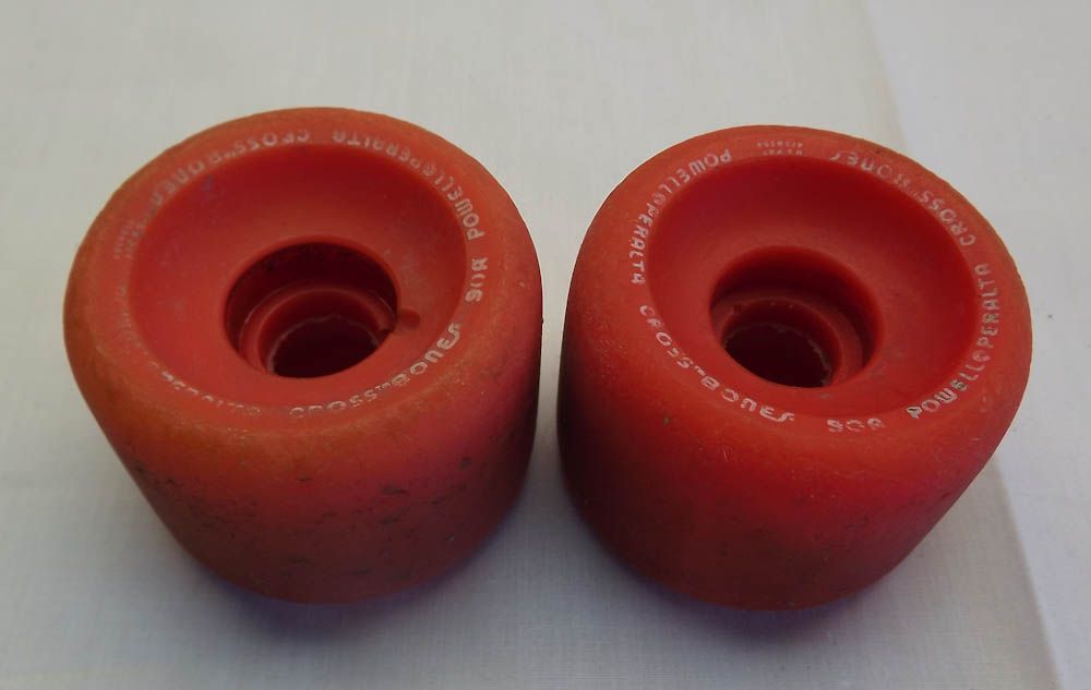 Vintage Old School Skateboard Wheels Powell Peralta Cross Bones