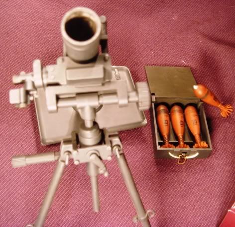 WWII German GR w 34 80mm Mortar w Ammo Ammo Case