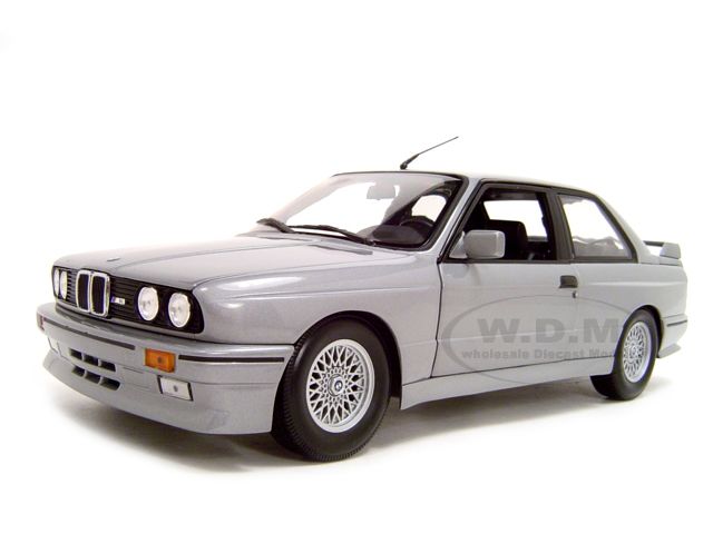 1987 BMW M3 Street Grey 1 18 Minichamps Diecast Car