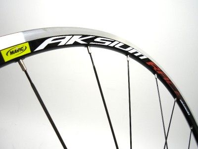 10 Mavic Aksium M10 700c Black Shimano Wheelset