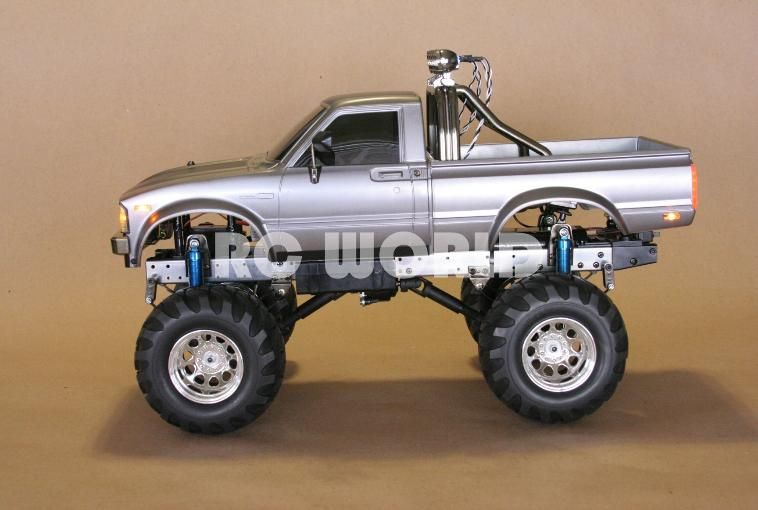 TAMIYA 1/10 TOYOTA HILUX HIGHLIFT 2.4 GHZ 4X4 NEW BUILD *READY TO RUN