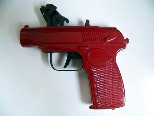 Colt Zündplättchenpistole Produktion DDR DDR 