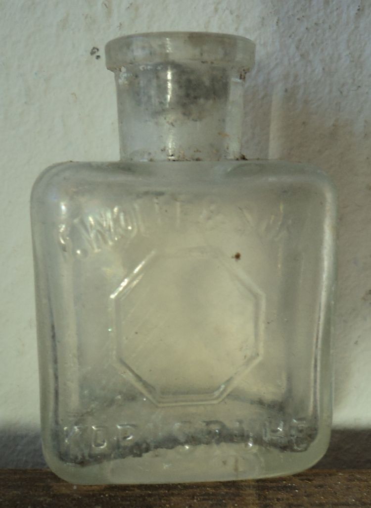 alte Glas Flasche F. Wolff & Sohn Karlsruhe Bodenfund 7