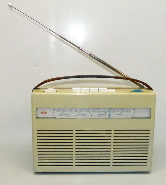 BRAUN T22 Transistorradio Design Klassiker Dieter Rams   funktioniert