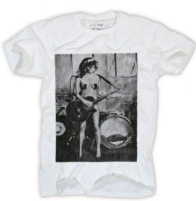 AMY WINEHOUSE T SHIRT Gr.M REHAB PIN UP SKA GIRL R.I.P.