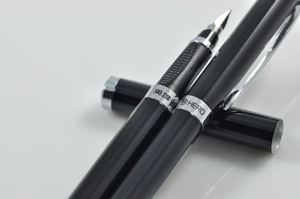 Original HERO 9075 Fountain Pen / Brand New / Suitable for Beginners