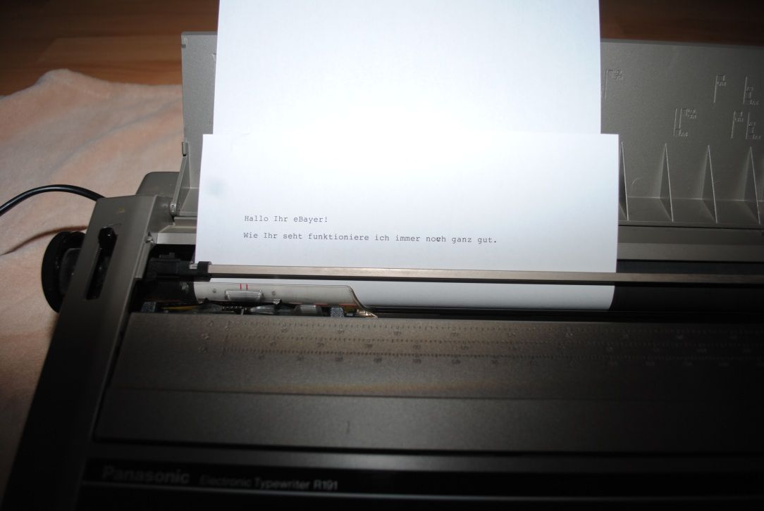 Elektronische Schreibmaschine   Panasonic   Electronic Typewriter KX