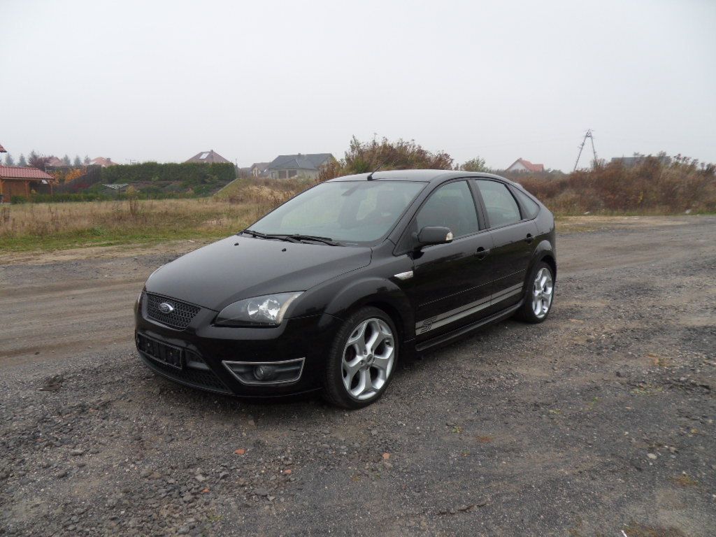 Ford Focus ST 2,5 Turbo 226PS, Neu Zahnriemen 