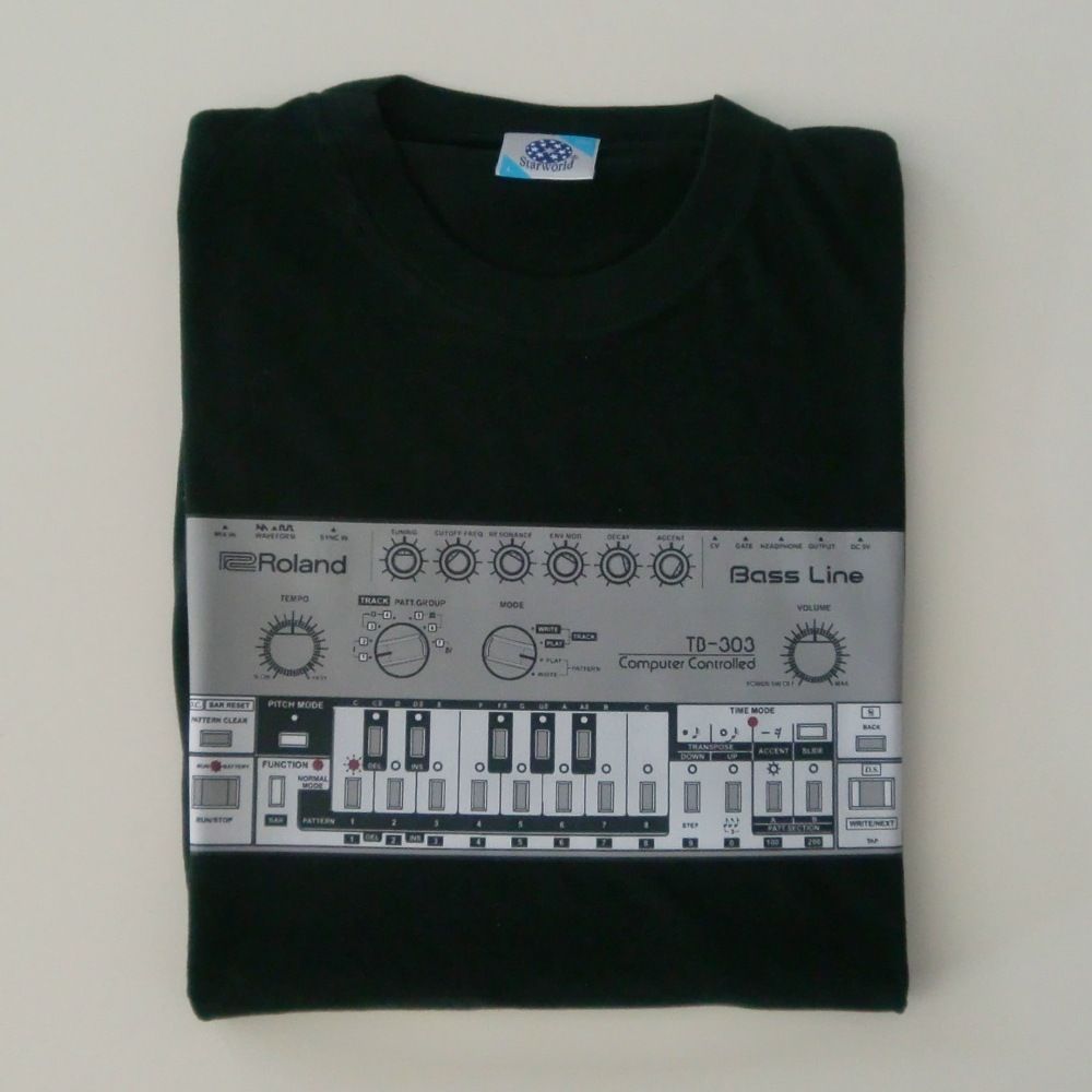 High Quality Roland TB 303 T Shirt With The Cult Bass Line Design.