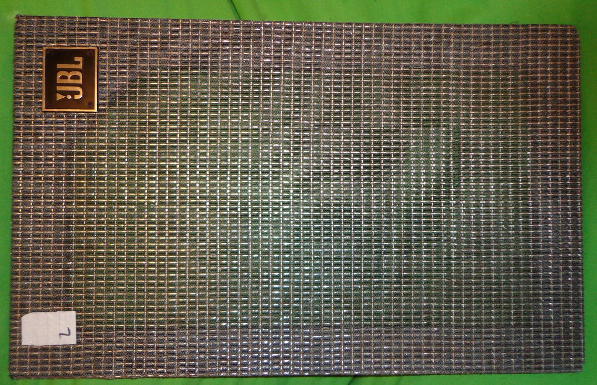  Lautsprecherabdeckung Silber Schwarzes Gewebe fuer 12 347 x 560mm 2