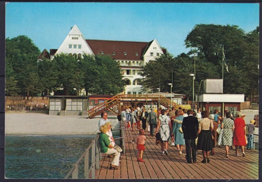 AK Glücksburg Schiffsanleger 1960, Steg, belebte Partie, Matthias