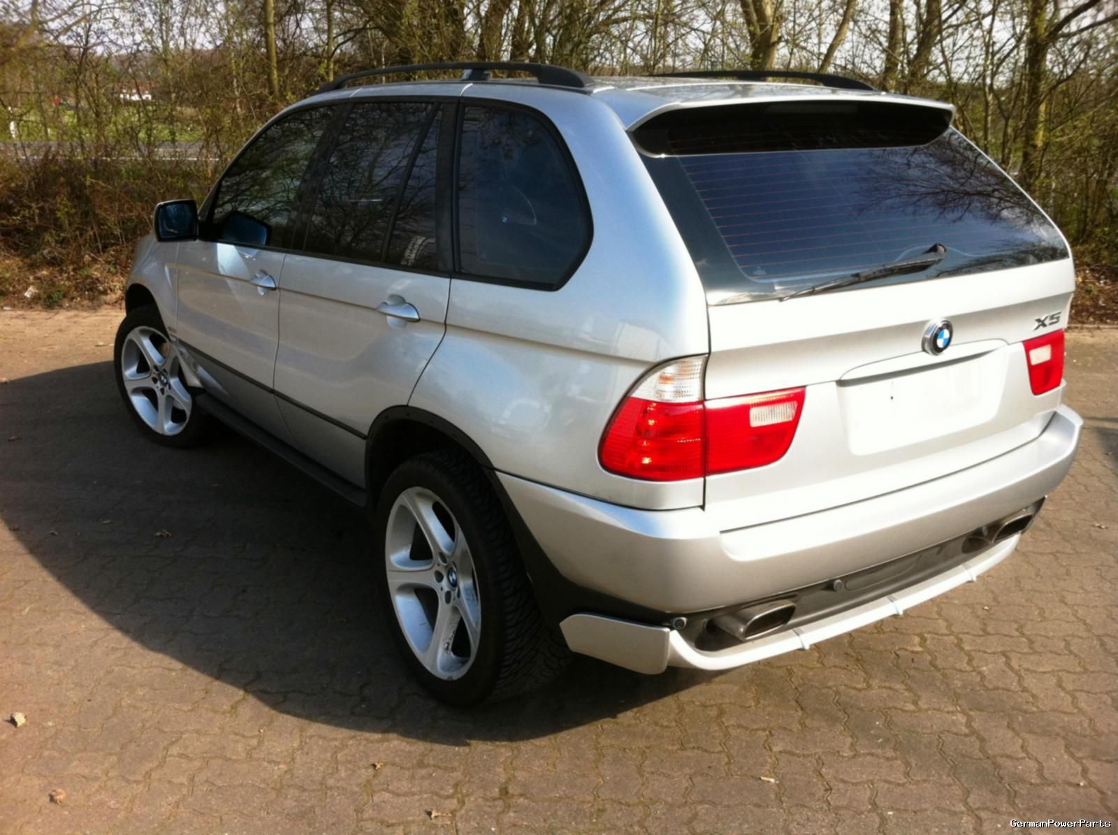 BMW X5 E53 4.6is Heckklappe Kofferraumklappe Unterteil Ladehilfe