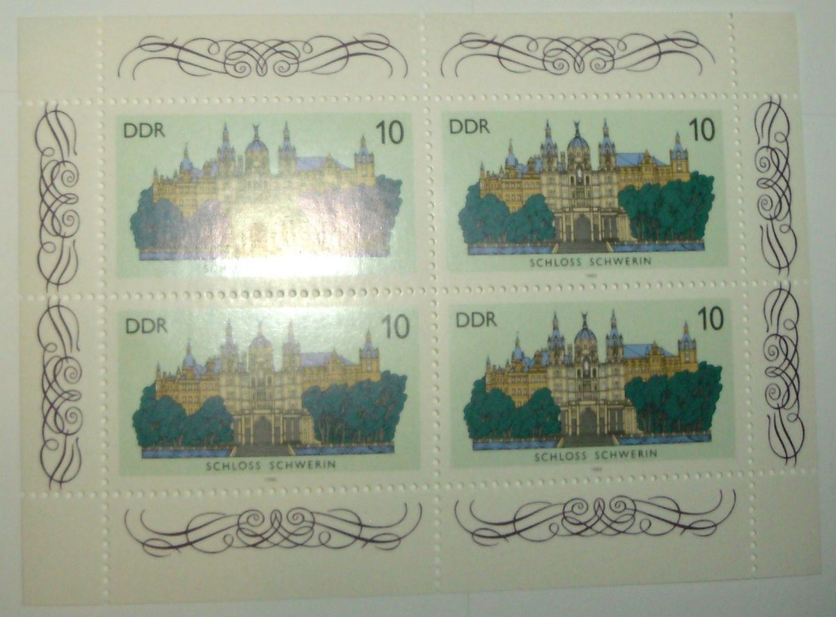 Briefmarken DDR   Kleinbogen   Schloß Schwerin   Nr. 3032