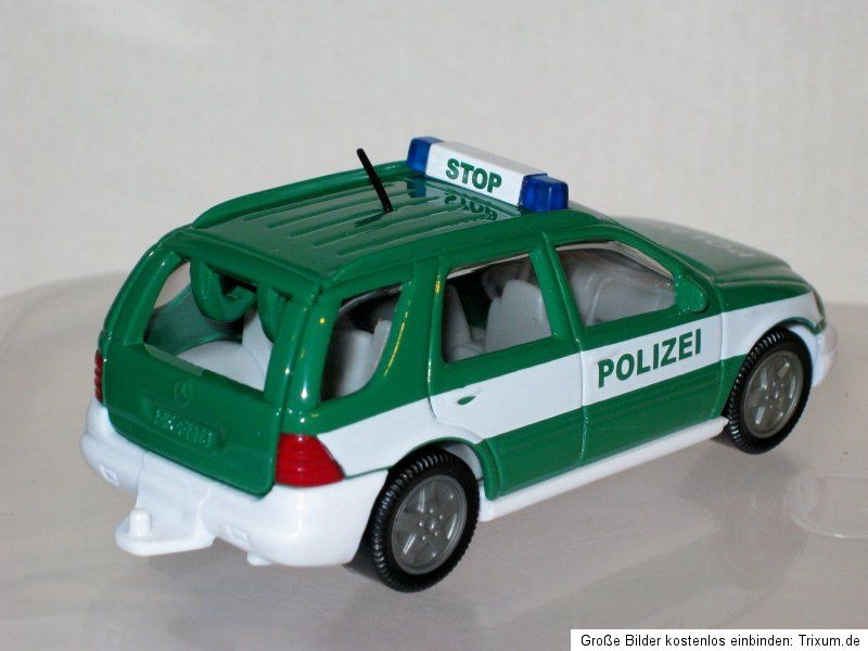 Siku   MERCEDES BENZ ML320 POLIZEI grün weiß 1095   siehe Fotos