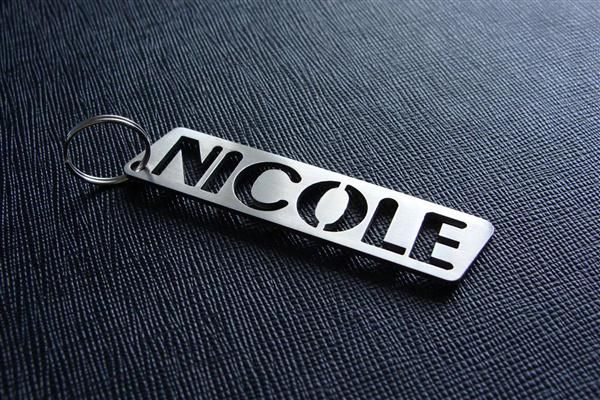 Nicole Schlüsselanhänger Name Edelstahl Geschenk Anhänger keyring