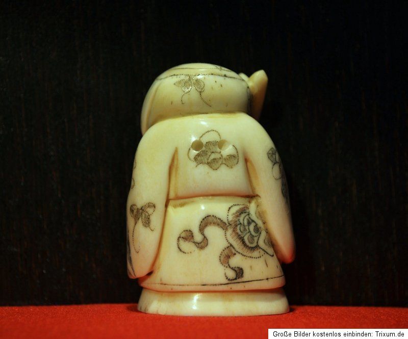 Benzaiten Netsuke Japan  signiert