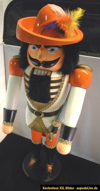 Kürassier Offizier ORIGINAL ERZGEBIRGE NUSSKNACKER Soldat Nutcracker