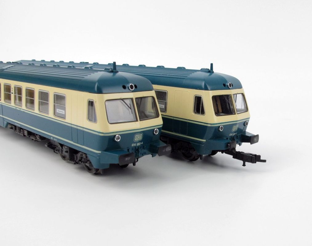 H0 4434 Dieseltriebzug / Triebwagen BR 614 der DB, 2 teilig TOP#Df68