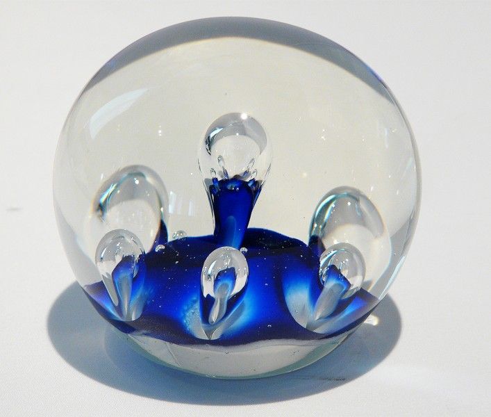 Paperweight Briefbeschwerer Tropfen blau