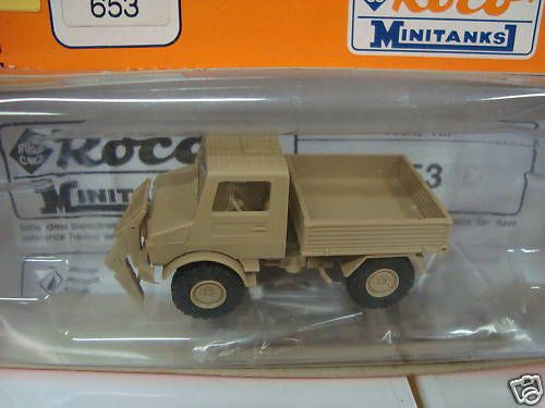 ROCO MINITANKS 653 UNIMOG 1400+FRONTLADER (TC517)