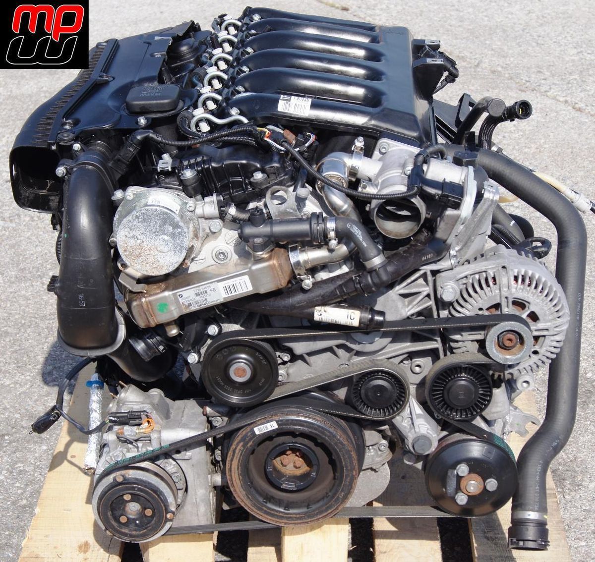 Двигатель х5 е53 3.0. БМВ f10 2.3 приводной ремень. Двигатель БМВ м57 3.0 дизель. М 57 мотор БМВ дизель. БМВ Е 70 мотор 3.0.