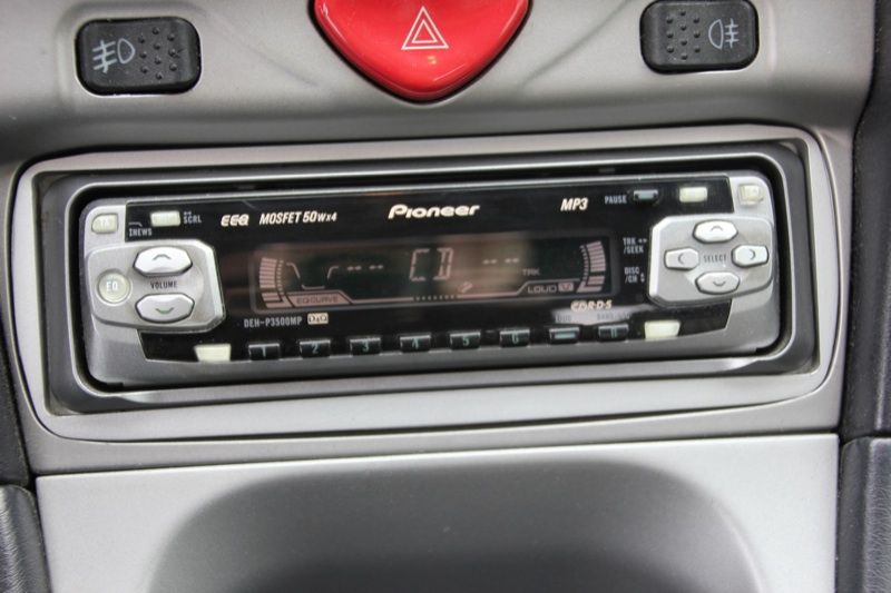 PIONEER DEH P3500MP Autoradio RADIO  CD RDS 4x50W OVP