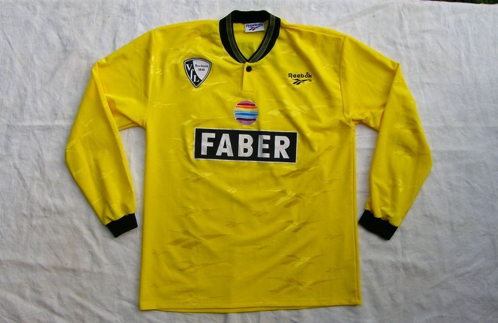 VfL BOCHUM, AWAY FOOTBALL JERSEY BY REEBOK, MENS LARGE, BUNDESLIGA