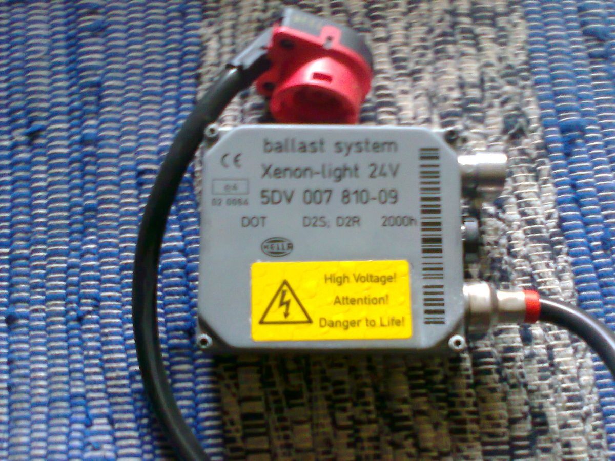 Hella 24V Vorschaltgerät 5DV 007 810 09