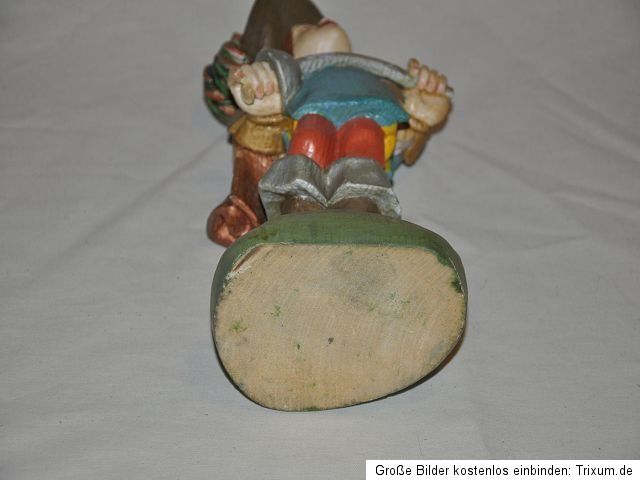 alte colorierte Holzfigur Musketier Handarbeit Schnitzerei