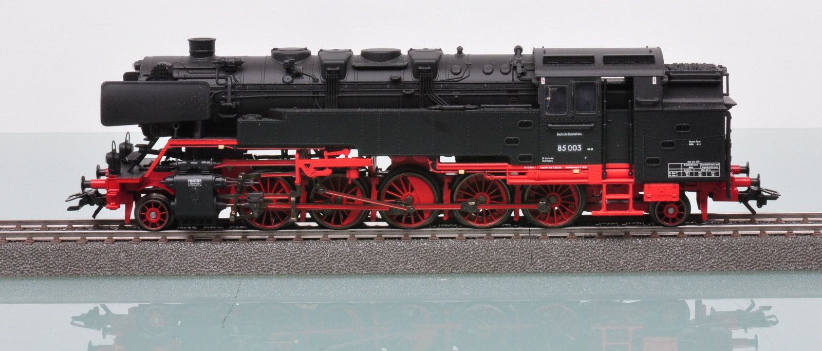 Märklin 37097 Dampflok Baureihe 85 der DB / mfx Digital / Sound