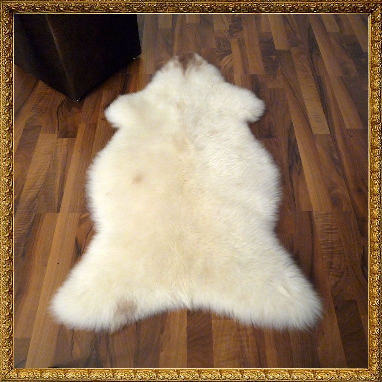  LAMMFELL 110x66x5 LUDDE SHEEPSKIN NATURFELL LARP PERCHTEN NEU 847