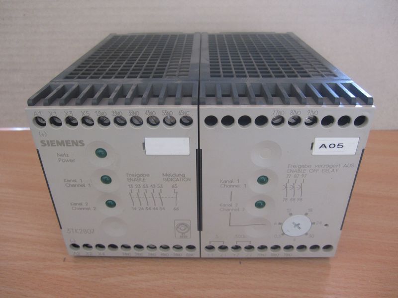 SIEMENS 3TK2807 0BB4