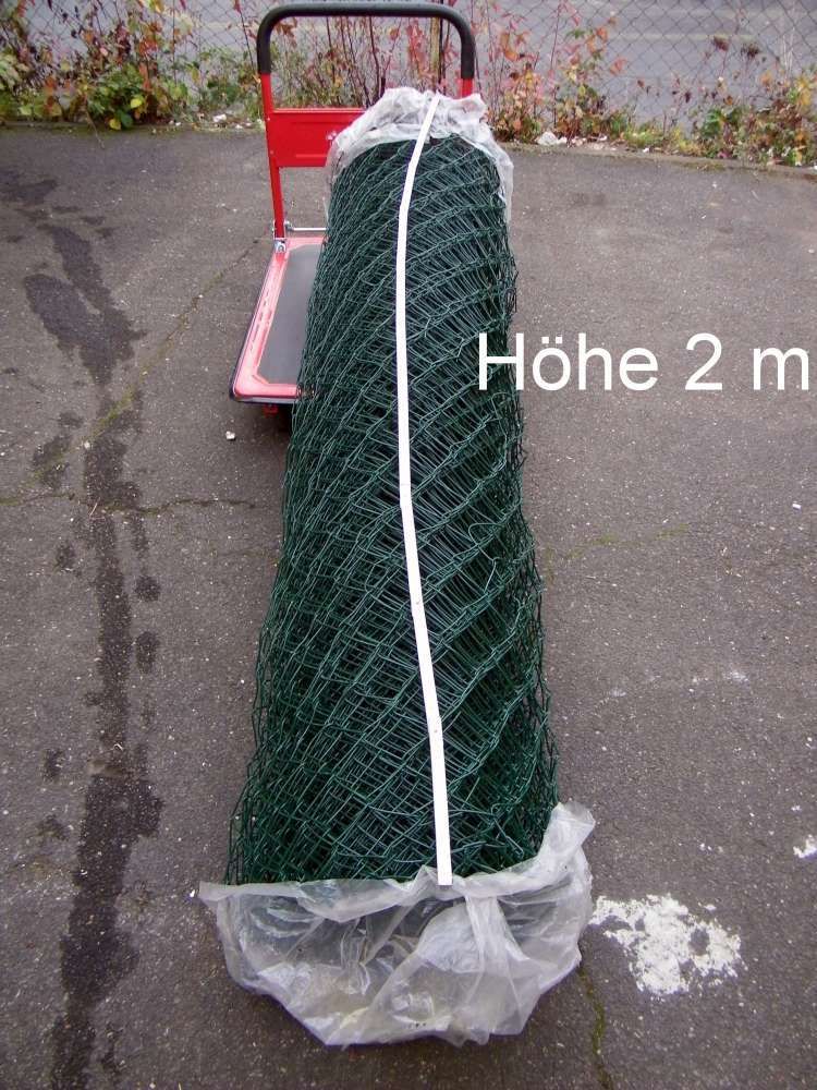 MASCHENDRAHT ZAUN 25m ROLLE , GRÜN 2m hoch, PVC BESCHICHTET/4 ECK