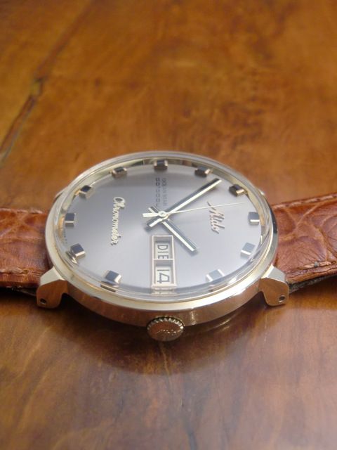 MIDO OCEAN STAR DATODAY AUTOMATIC CHRONOMETER 14K GOLD