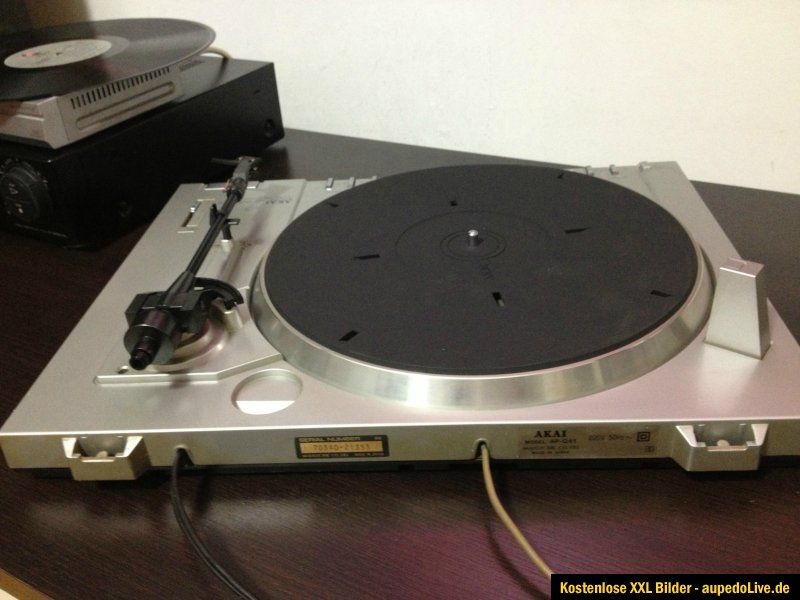 AKAI AP Q41 Alu Silber auto.Turntable direct drive Arm transport 1A