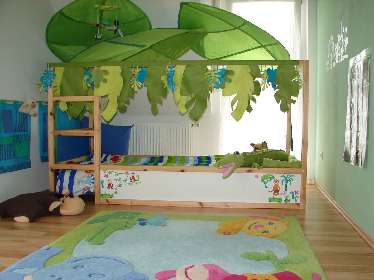 IKEA Bett KURA Spielbett Halbhohes Bett mit Haba Deko wunderschön