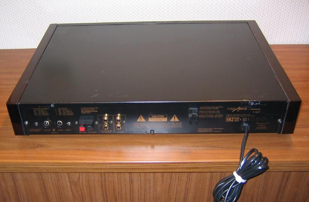 Grundig Fine Arts T 907 Stereo Tuner